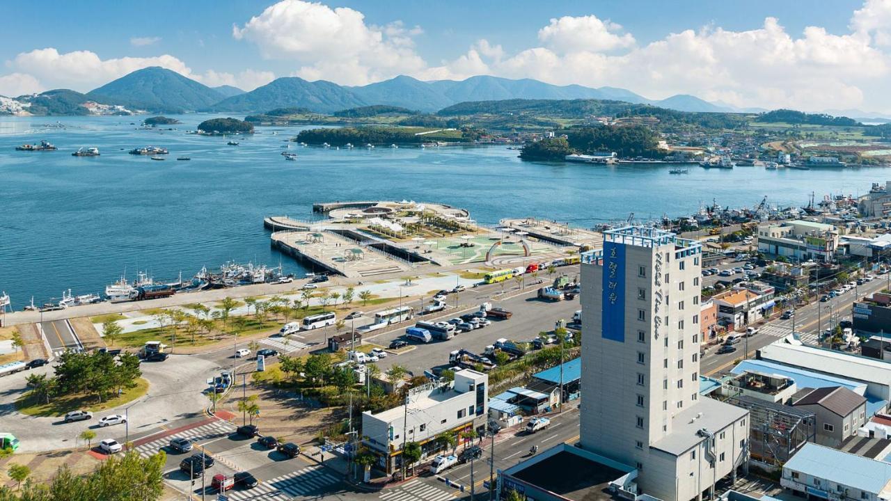 Hotel The One Йосу Екстериор снимка