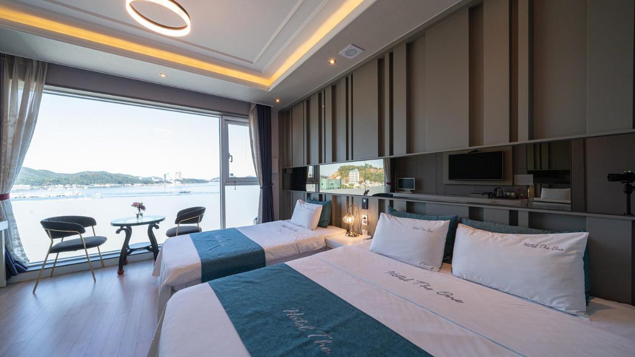Hotel The One Йосу Екстериор снимка